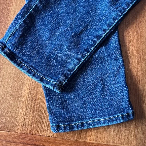 Women’s Levi’s 711 Skinny Ankle Jeans - Picture 8 of 11